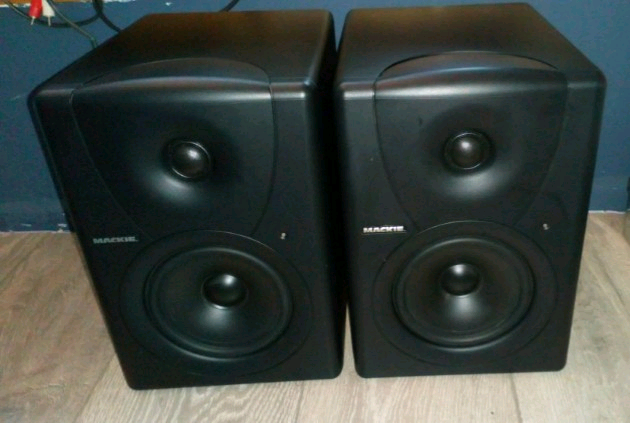 mr5 active studio monitor